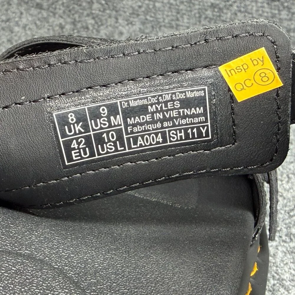 Dr. Martens Myles‎ Brando Leather Buckle Slide Sandals Women's 10 Black Platform